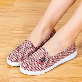 Весенне-летняя новая винтажная обувь из ткани в стиле Старого Пекина, женская парусиновая мамина обувь на плоской подошве, нескользящая Повседневная обувь для пожилых людей